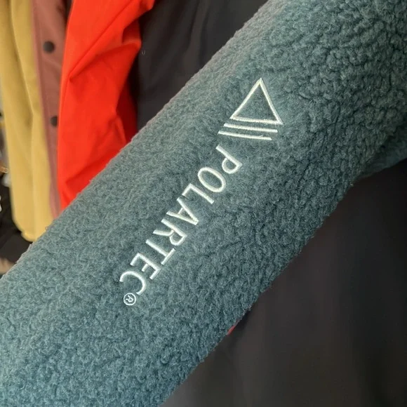 Women's Nike ACG "Arctic Wolf" Polartec® Oversized Fleece Full-Zip Jacket - Picture 7 of 8